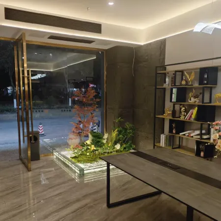 Xinxing Yiju Hotel (Yunzhou Garden)