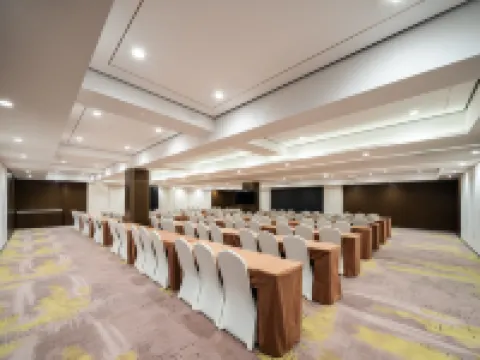 Huangmei Muse Hotel (Anqing High speed Railway Station Store)