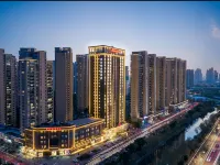 Hampton by Hilton Wuhan Sixin Guobo Hotels near Guiyuan Temple