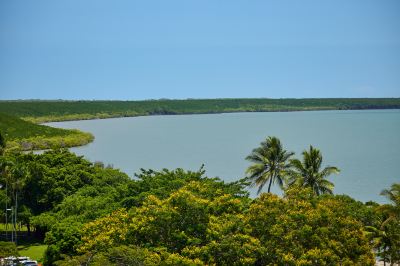 ホテル周辺 ホリデイ・イン ケアンズ ハーバーサイドの写真