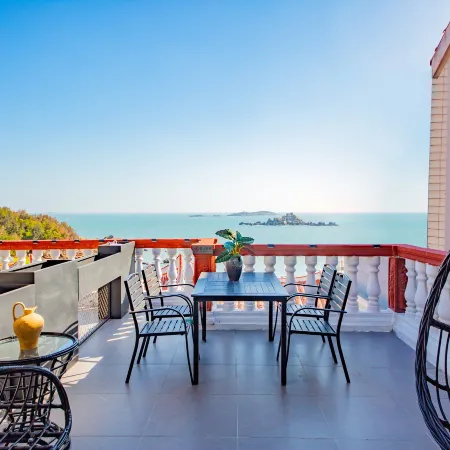 Meizhou Island Island Servant Heart 270° Exclusive Large Terrace with Direct Seaview (Mazu Temple)