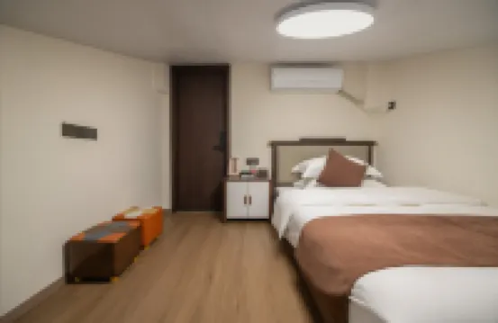 Mengshanju Oriental Mountain View Resort Homestay (Sanqing Mountain Gangshou Cableway Branch