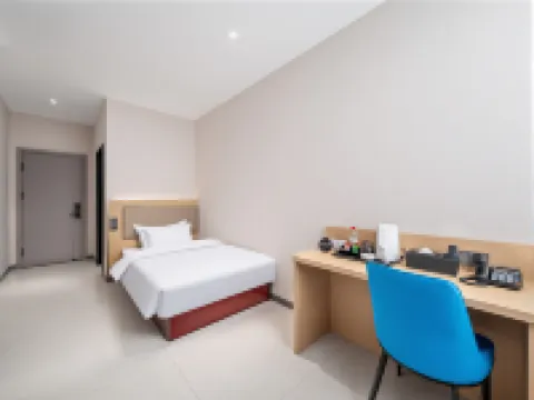 UP Huayi Smart Travel Hotel Hotels in Luannan