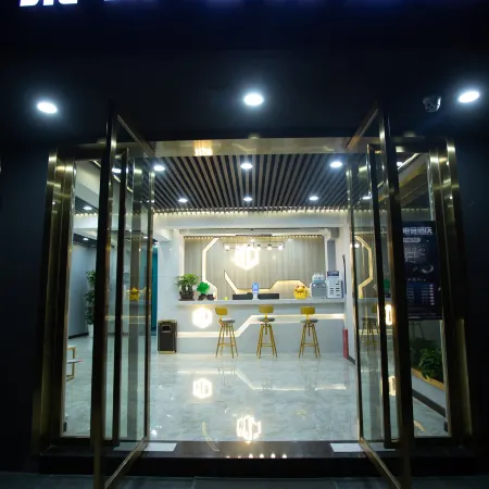 Wright E-sports Hotel