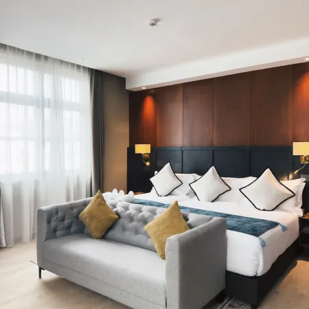 Moon Hotel Отели рядом с достопримечательностью «Mahindarama Buddhist Temple»