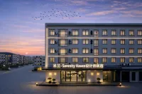 Milan • Serenity Haven Design Hotel (Nandan Bus Terminal Jin Furong Plaza)