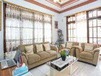 PAS Residence Hotels in Mapanget