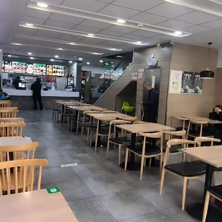 Tianshui Jinsha Hotel (Tianshui Station Commercial Street Pedestrian Street Branch)