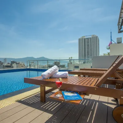 Misa Hotel & Apartment 陳氏里大橋（Tran Thi Ly Bridge）附近的飯店