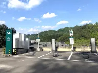 Wyndham Grand Plaza  Royale Hot Springs Resort - parking