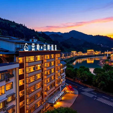 Congjiang Yunling · Riverside Hotel