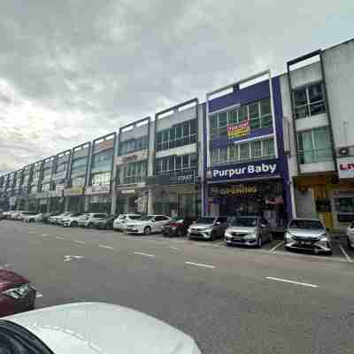 Mutiara Rini The Garden Residences by WP HOMESTAY Others
