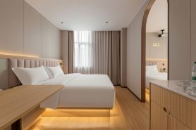 Liyuan Service Apartment (Shangmeilin Metro Station, Futian District, Shenzhen)