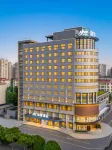 Home Inn (Changde High-speed Railway Station Huanlecheng Branch)