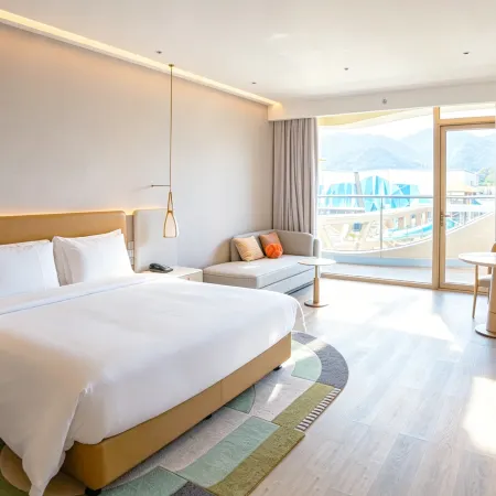 Tonglu Senbo Nature Park & Resort Hotel
