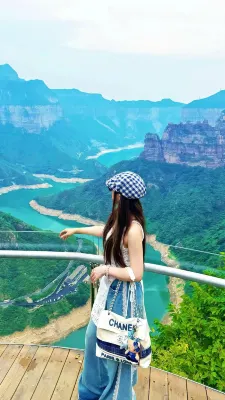 Shanshui Mingju 360° Mountain View Designer Boutique Stay (Baoquan Tourist Resort) - Pysäköinti