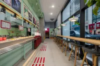 Dalian Xinghai Square Tide Ocean Hotel(Convention Center Metro Station) - sarapan