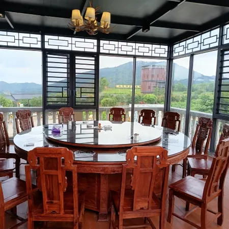 Taohuayuan Hotel
