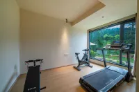 Floral Hotel・Cloud Hidden | View Sleep・Oxygen Mountain Lodge (Lushan Guling Central Park Branch) - pet friendly