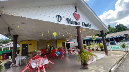 Hotel O D Mama Chalet - parking
