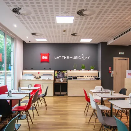 Ibis Gyor
