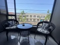 Dongjia Homestay - parking