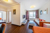 Xinghai · Yundingyue Holiday Homestay (Xinghai Square) - วิวภูเขา