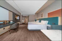CHEERMAY Hotel (Guyuan Xiji) - parking