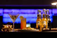 Shanglin Yikesong Homestay - bar