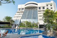 Lux Tychi Hotel - 4-Sterne