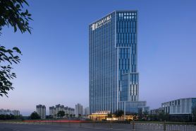 Jinan Changqing Wanda Moments Hotel