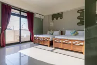 Hualien Zizai Light Travel B&B – Near Dongdamen Night Market - 4-Star