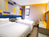 7Days Inn Hotel (Xichang Pedestrian Street Center) - 2 Yıldız