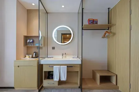 Grace Select Collection Hotel (Fengxian Wangyuan Road) Отели рядом с достопримечательностью «Hydrophyte Garden （South Gate）»