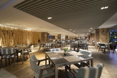 レストラン スイス ベルホテル チューバンの写真