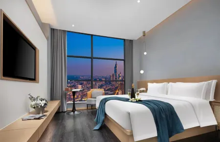 Congress Hotel (Jiashan Railway Station Hengli Plaza)