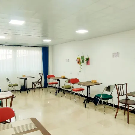 Yijiang Xianju Inn