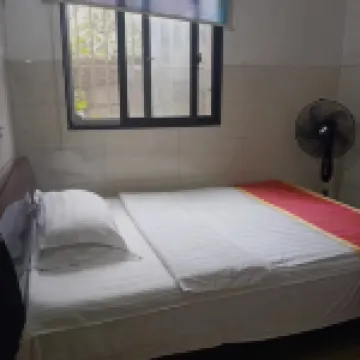 Xingwen Tongle Hotel