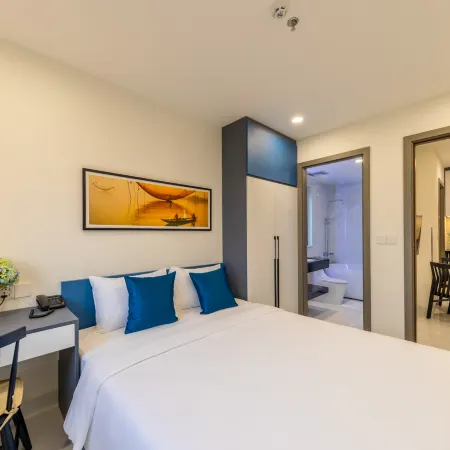 The Home Hotel & Apartment