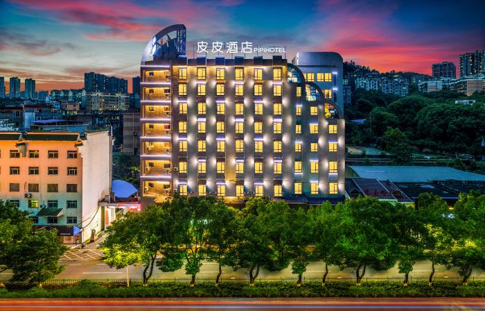 Pipi Hotel