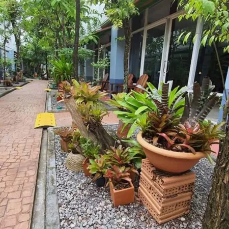 Khun Chaweng Resort