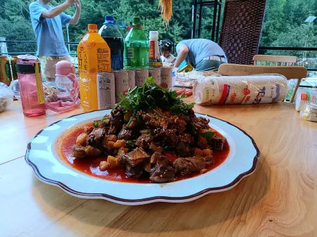 Mianyang Anzhou Butterfly Valley Fanpu Junyi Homestay Отели рядом с достопримечательностью «Luofu Mountain Qiangwang City»