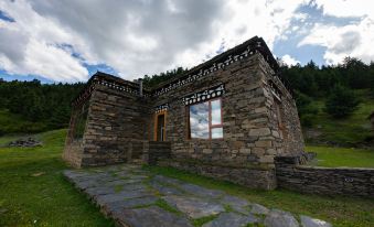 Namsa Retreat·Yala Snow Mt ｜TAGONG