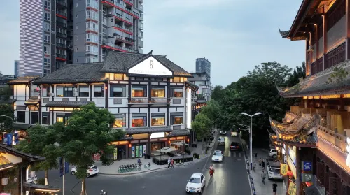 SFEEL Designer Hotel (Leshan Giant Buddha Shangzhongshun)