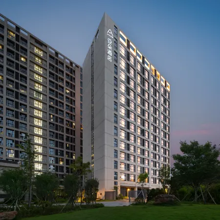 Atour Hotel Zhoushan New Town