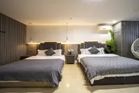Chengdu Yuxuan Pavilion Boutique Apartment (Tianfu Square Store) - พร้อมระเบียง