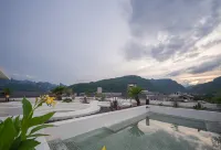 Baihao Lushanshu Homestay (Wulingyuan Mark Store) - Rooftop Pools
