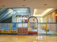 Shazhou Lake Hotel - Family