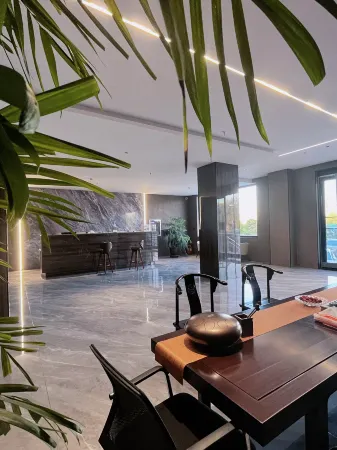 Yueji Hotel (Jinzhong Information College) Отели рядом со станцией Taigu West Railway Station