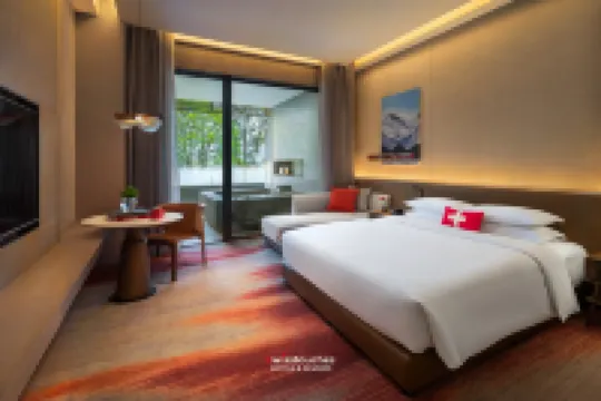 Swisstouches Spa Resort, Taibai Mountain Hotels in Mei County